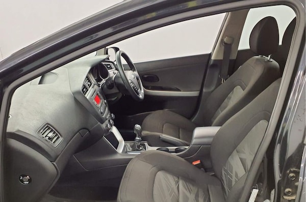 Used Kia Ceed 2015 for sale - 76323584: Photo 9