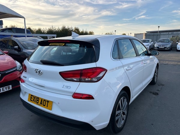 Used Hyundai i30 2018 for sale - 76069145: Photo 41