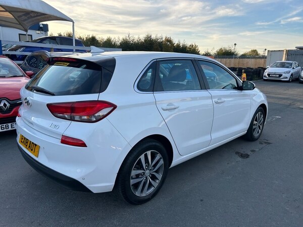 Used Hyundai i30 2018 for sale - 76069145: Photo 44