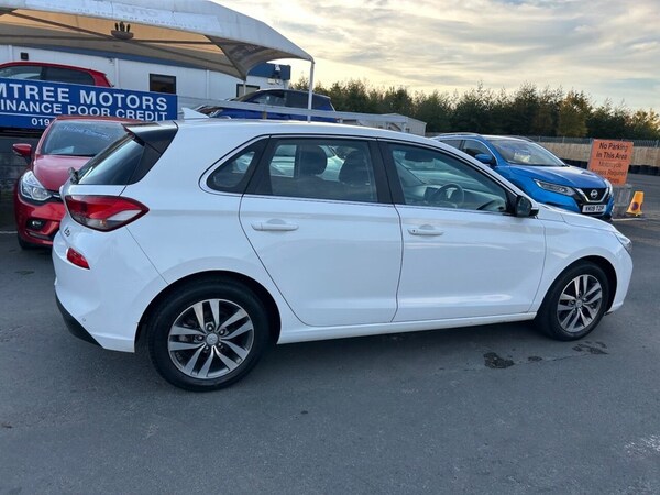 Used Hyundai i30 2018 for sale - 76069145: Photo 47