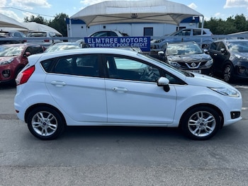 Used Ford Fiesta 2016 for sale - 79032174: Photo