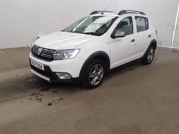 Used Dacia Sandero Stepway 2017 for sale - 78758002: Photo