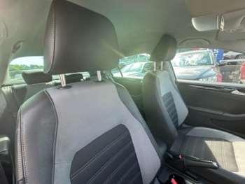 Used Volkswagen Jetta 2016 for sale - 74391406: Photo
