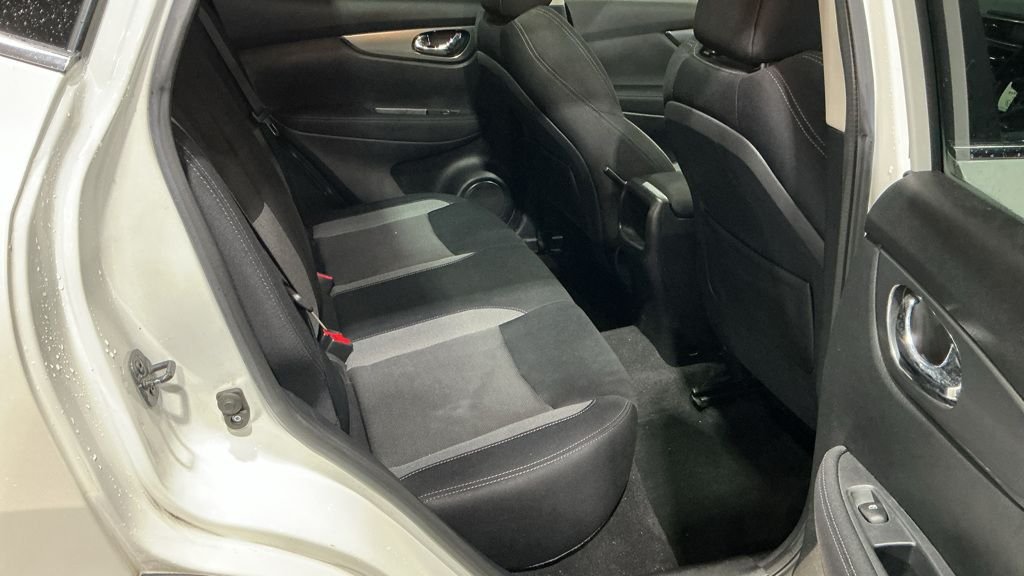 Used Nissan Qashqai 2017 for sale - 77356416: Photo 7