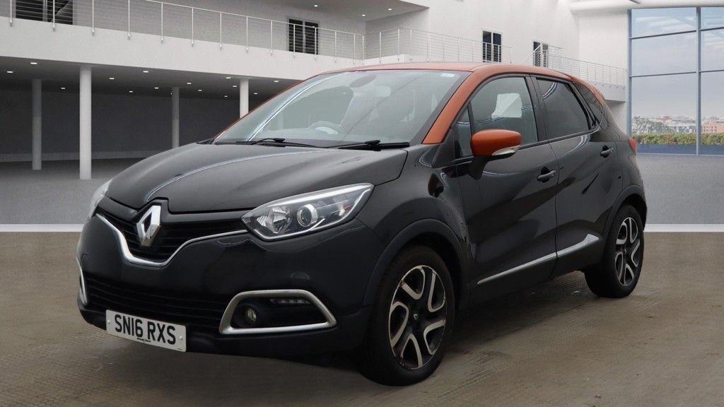 Used Renault Captur 2016 for sale - 77780535: Photo 2