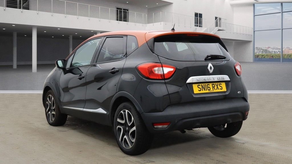 Used Renault Captur 2016 for sale - 77780535: Photo 3