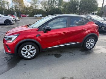 Used Renault Captur 2020 for sale - 79530665: Photo