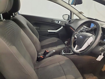 Used Ford Fiesta 2016 for sale - 77557949: Photo