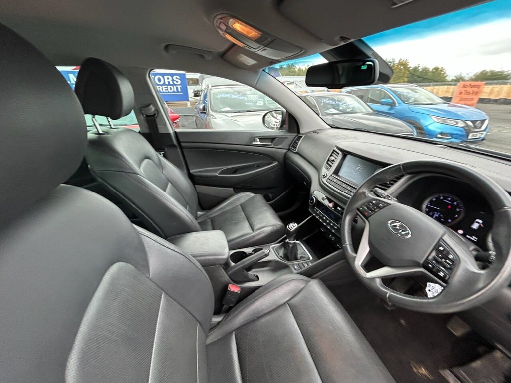 Used Hyundai TUCSON 2017 for sale - 77919634: Photo 2