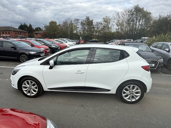 Used Renault Clio 2018 for sale - 76039854: Photo 21