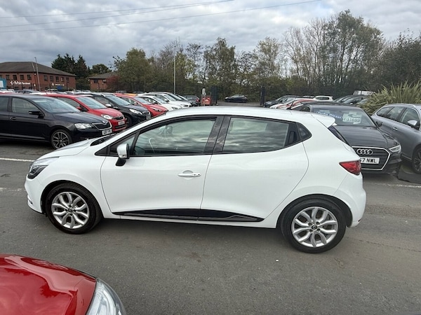 Used Renault Clio 2018 for sale - 76039854: Photo 22
