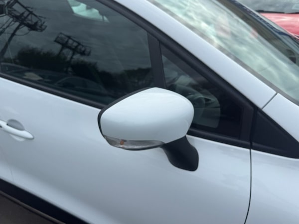 Used Renault Clio 2018 for sale - 76039854: Photo 35