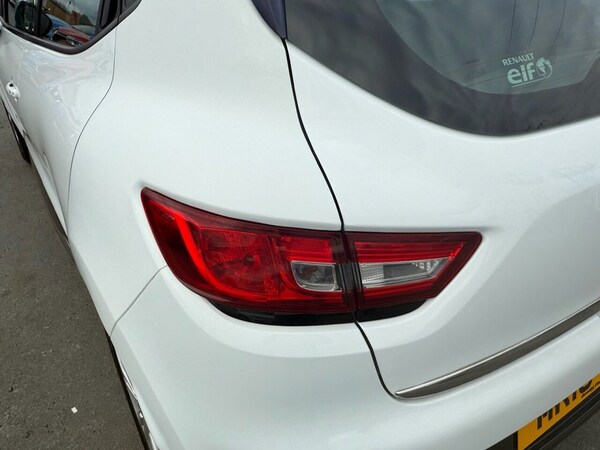 Used Renault Clio 2018 for sale - 76039854: Photo 47