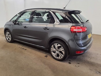 Used Citroen C4 Picasso 2015 for sale - 75502717: Photo