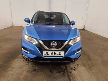 Used Nissan Qashqai 2018 for sale - 76570252: Photo