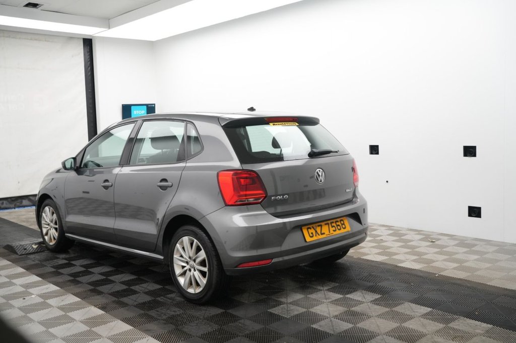 Used Volkswagen Polo 2014 for sale - 76797788: Photo 2