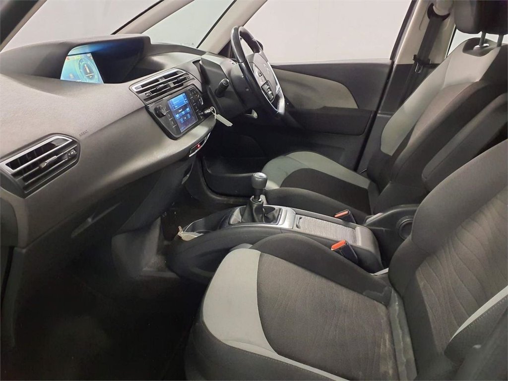 Used Citroen C4 Picasso 2016 for sale - 76950616: Photo 10