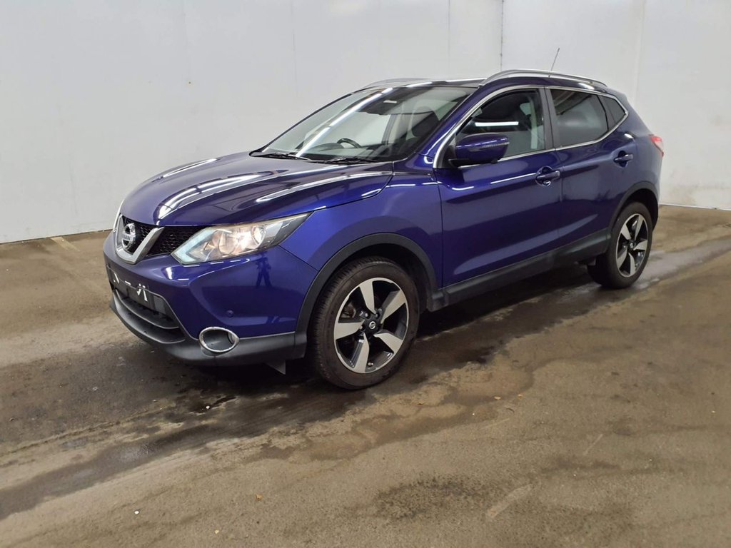 Used Nissan Qashqai 2015 for sale - 76482038: Photo 2