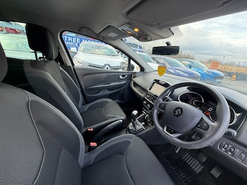 Used Renault Clio 2018 for sale - 77835064: Photo