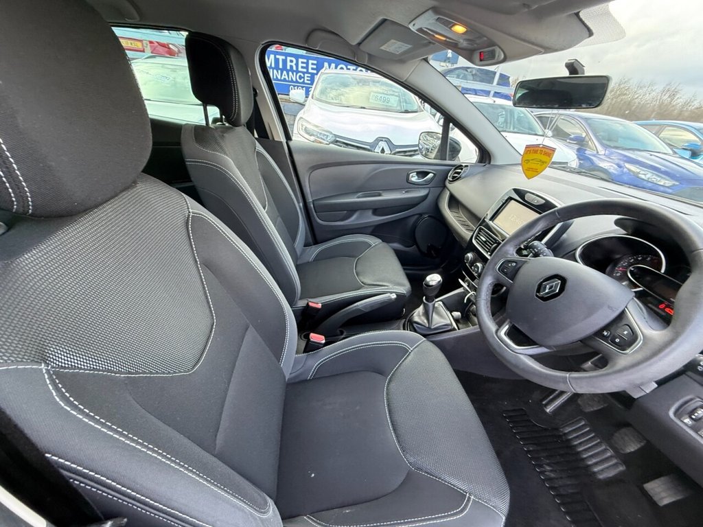 Used Renault Clio 2018 for sale - 77835064: Photo 37
