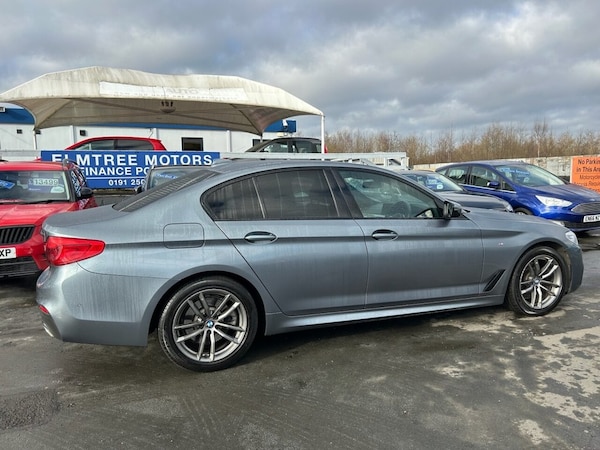 Used BMW 5 Series 2018 for sale - 76291218: Photo 27