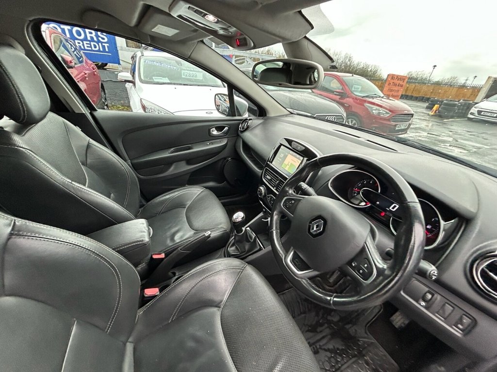 Used Renault Clio 2017 for sale - 77421740: Photo 2