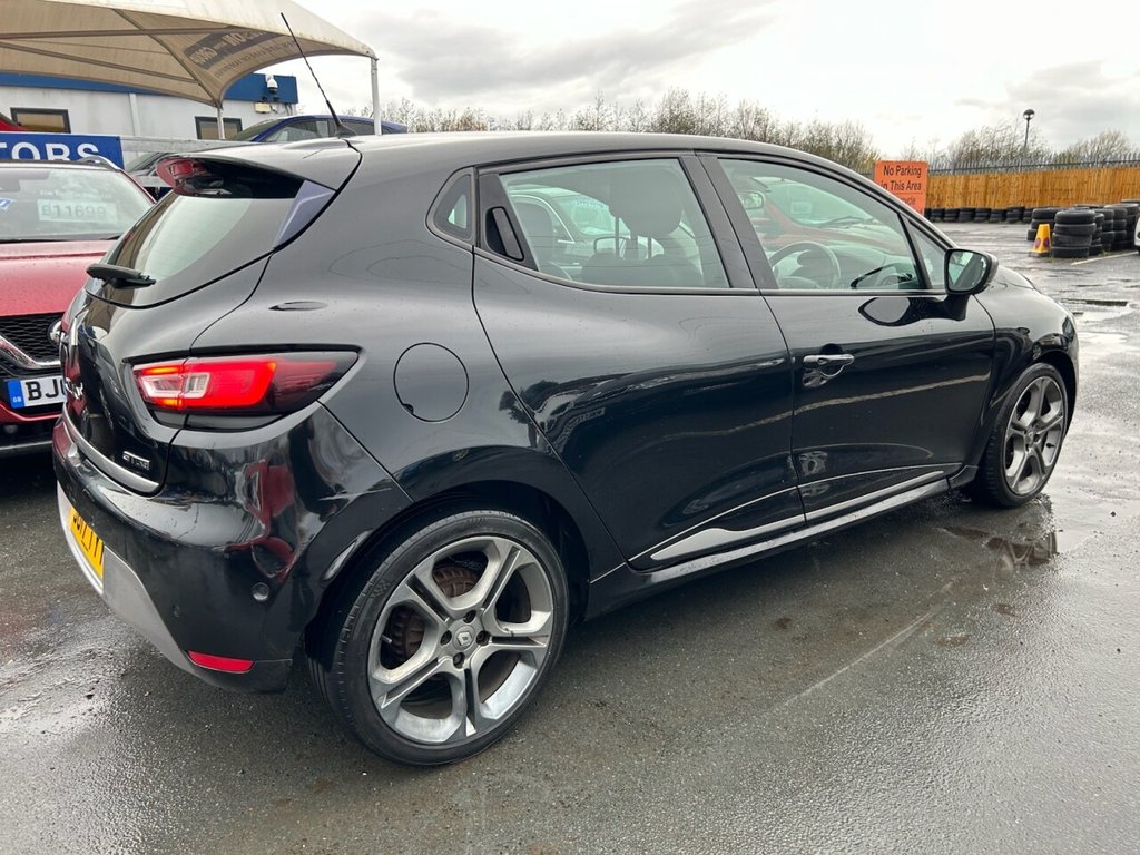 Used Renault Clio 2017 for sale - 77421740: Photo 32