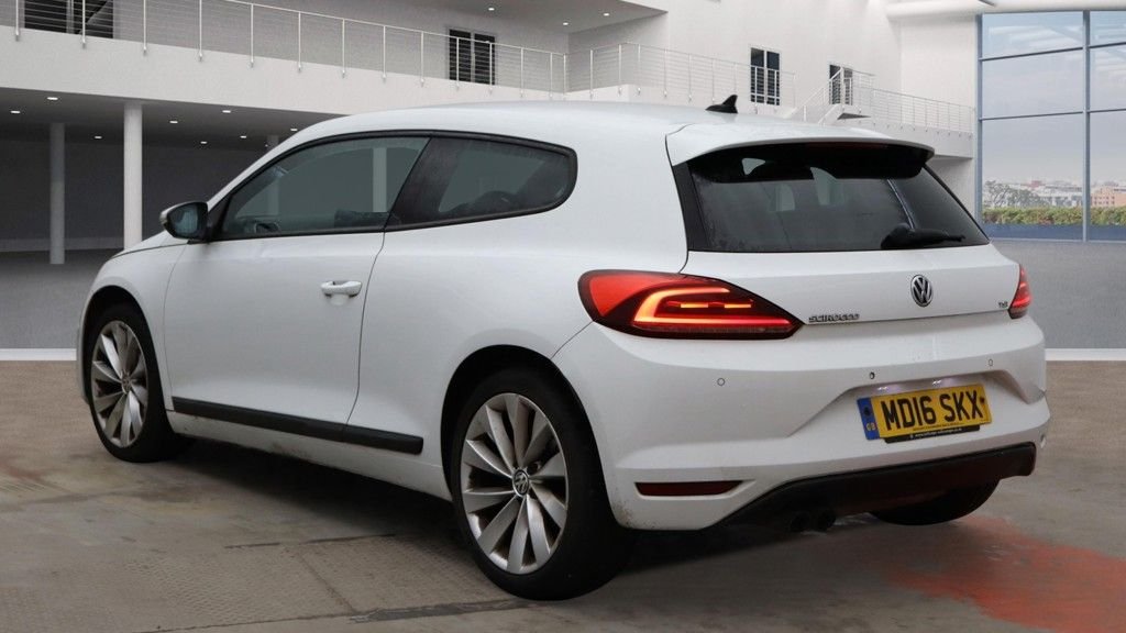 Used Volkswagen Scirocco 2016 for sale - 77507839: Photo 3