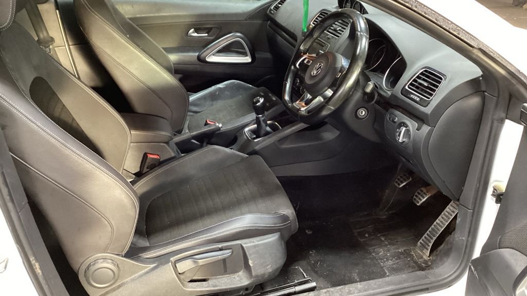 Used Volkswagen Scirocco 2016 for sale - 77507839: Photo 8