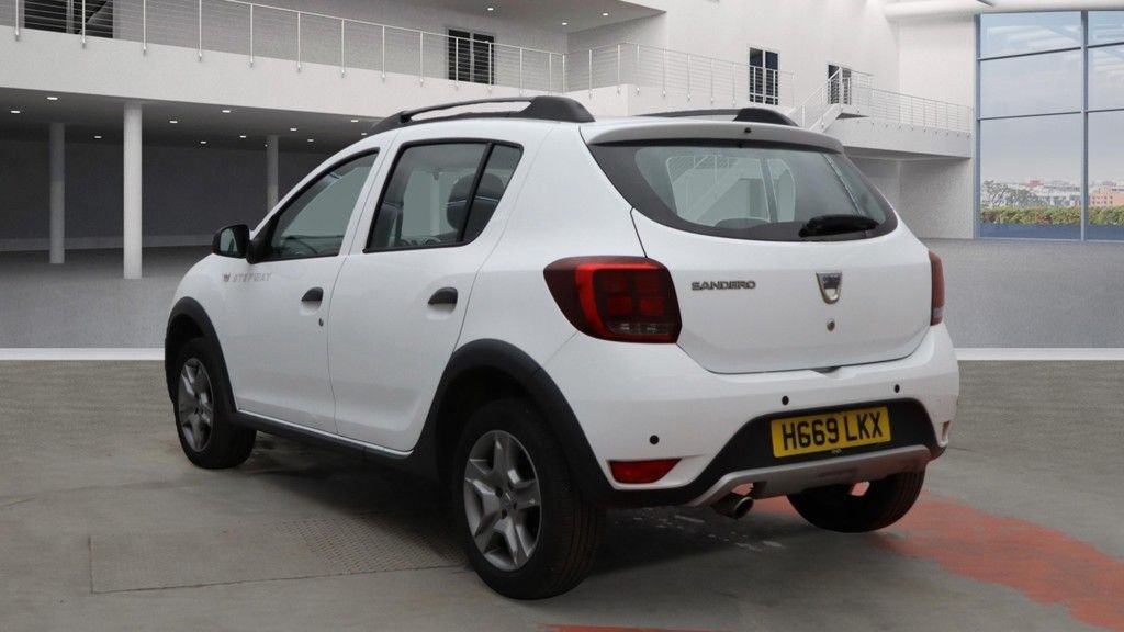 Used Dacia Sandero Stepway 2019 for sale - 76454360: Photo 3