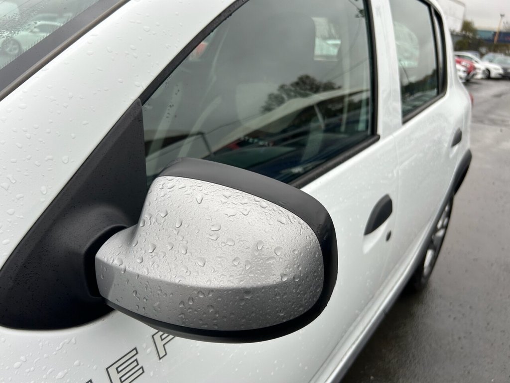 Used Dacia Sandero Stepway 2019 for sale - 76454360: Photo 42