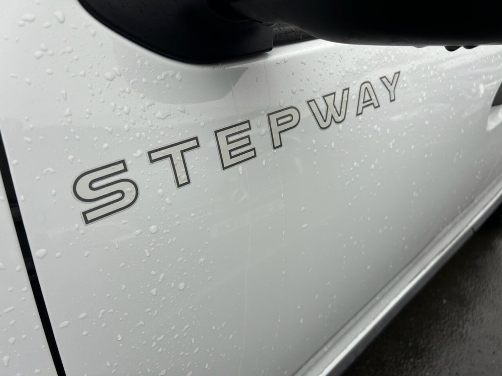 Used Dacia Sandero Stepway 2019 for sale - 76454360: Photo 43