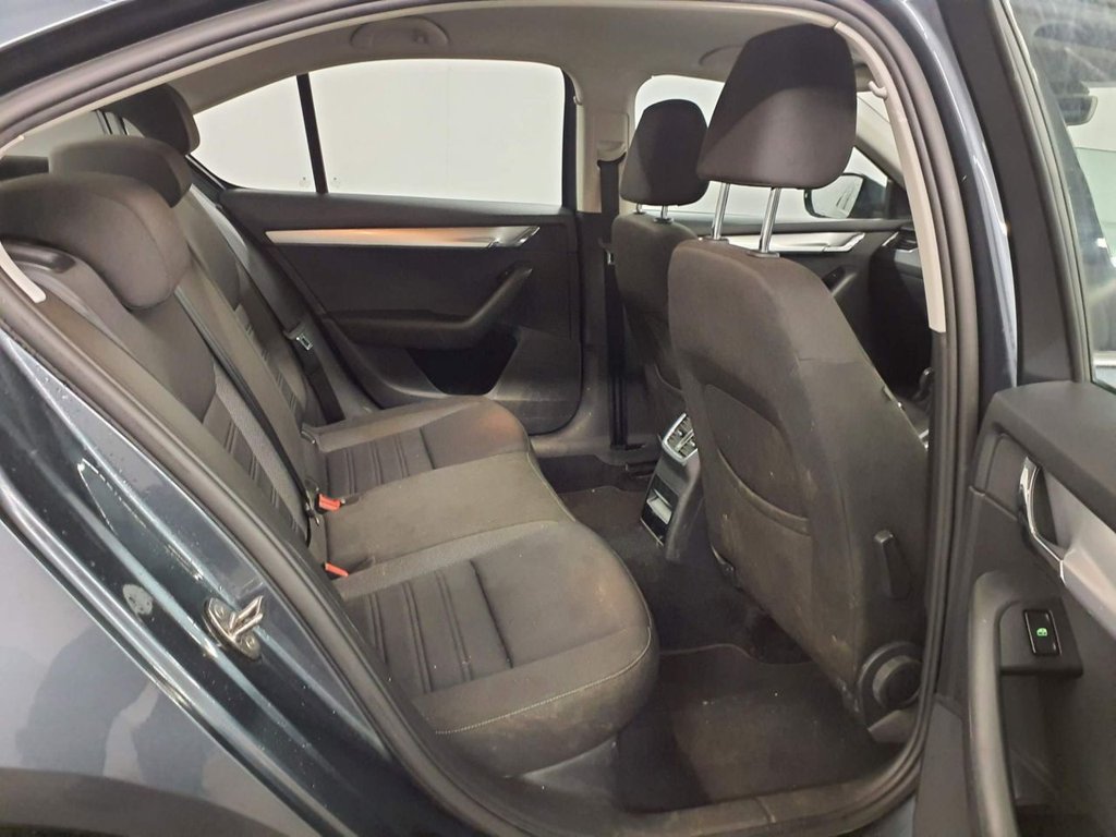 Used Skoda Octavia 2018 for sale - 77437232: Photo 9