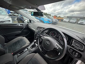 Used Volkswagen Golf 2015 for sale - 75502701: Photo