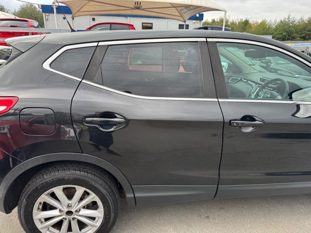 Used Nissan Qashqai 2014 for sale - 76118842: Photo 15