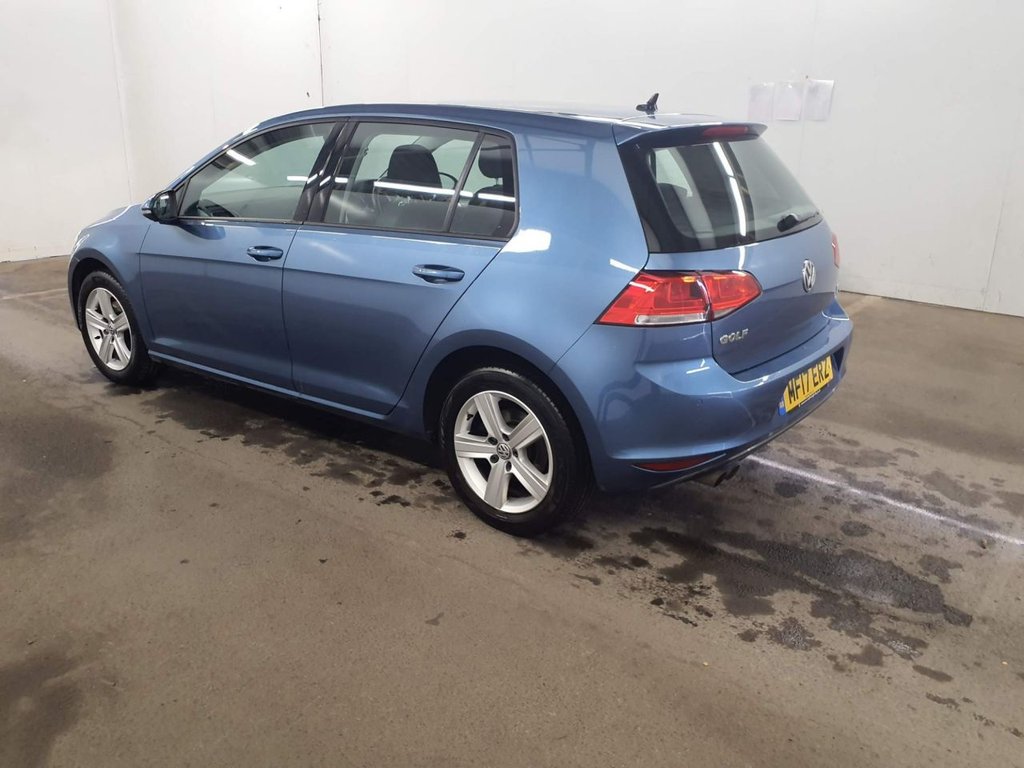 Used Volkswagen Golf 2017 for sale - 77850325: Photo 5