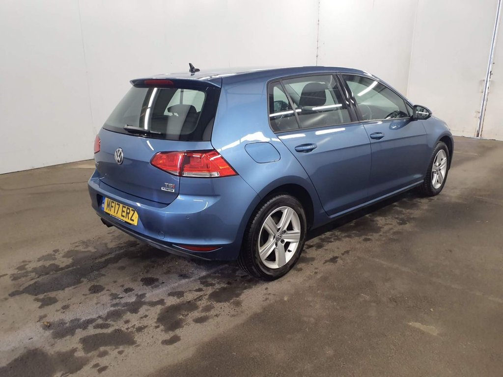 Used Volkswagen Golf 2017 for sale - 77850325: Photo 8