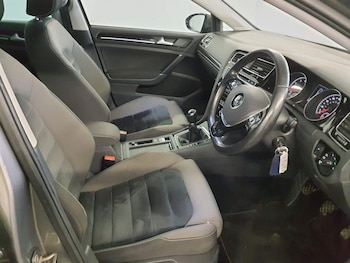 Used Volkswagen Golf 2013 for sale - 77437285: Photo