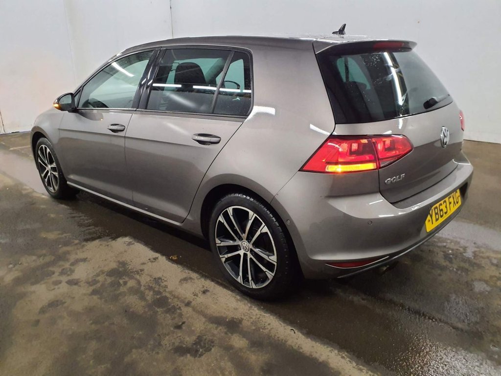 Used Volkswagen Golf 2013 for sale - 77437285: Photo 5