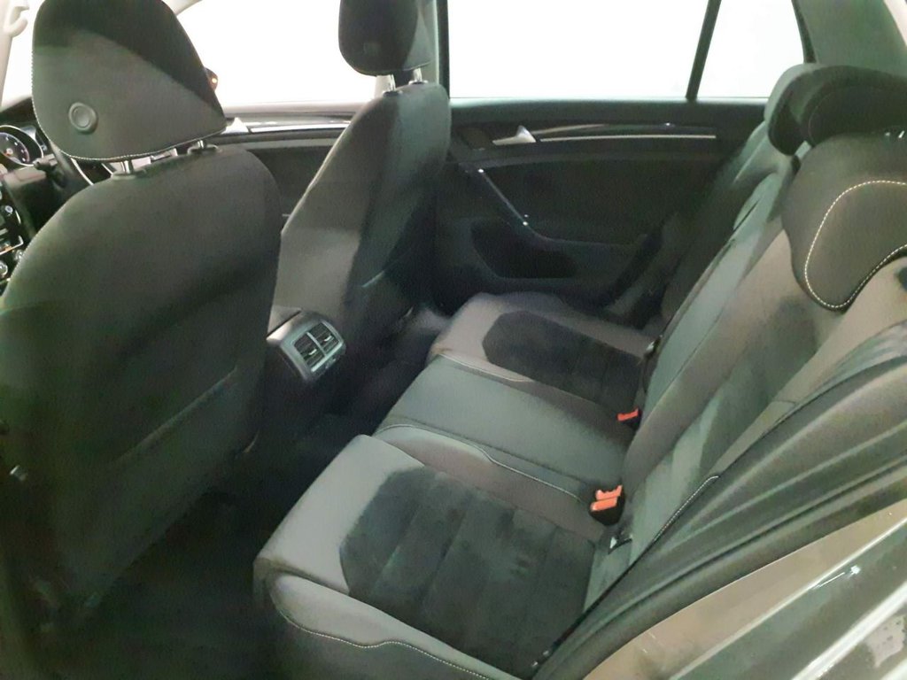 Used Volkswagen Golf 2013 for sale - 77437285: Photo 9