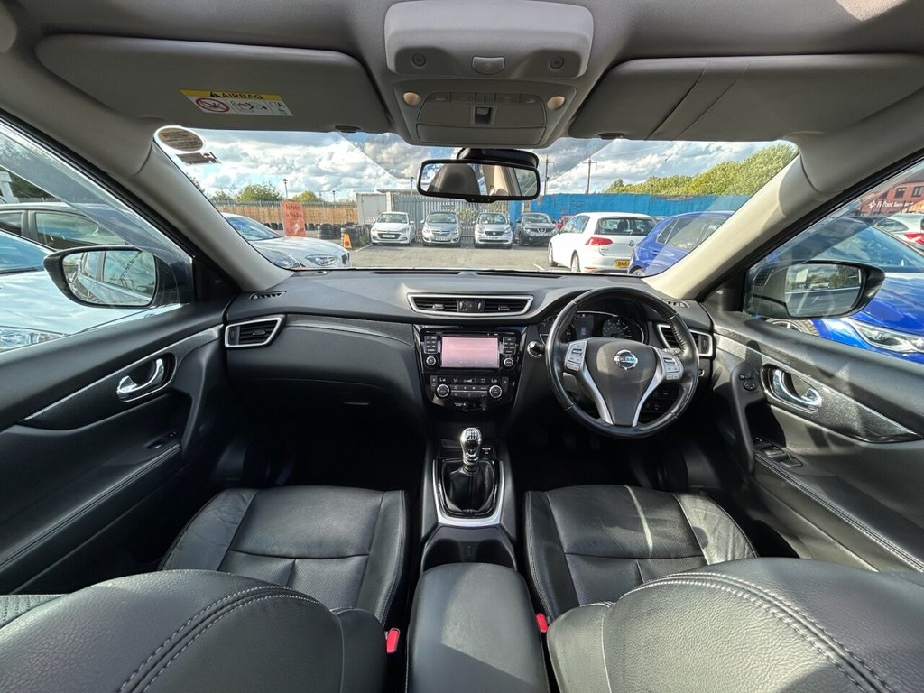 Used Nissan X-Trail 2017 for sale - 76202835: Photo 2