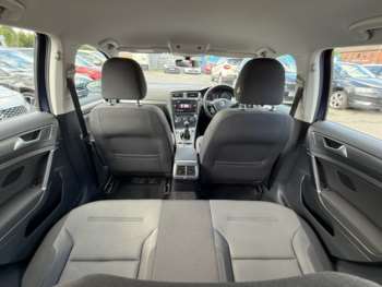 Used Volkswagen Golf 2017 for sale - 75122210: Photo