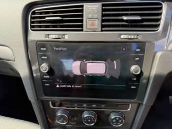 Used Volkswagen Golf 2017 for sale - 75122210: Photo