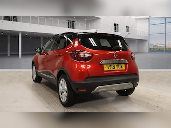Used Renault Captur 2018 for sale - 76510215: Photo