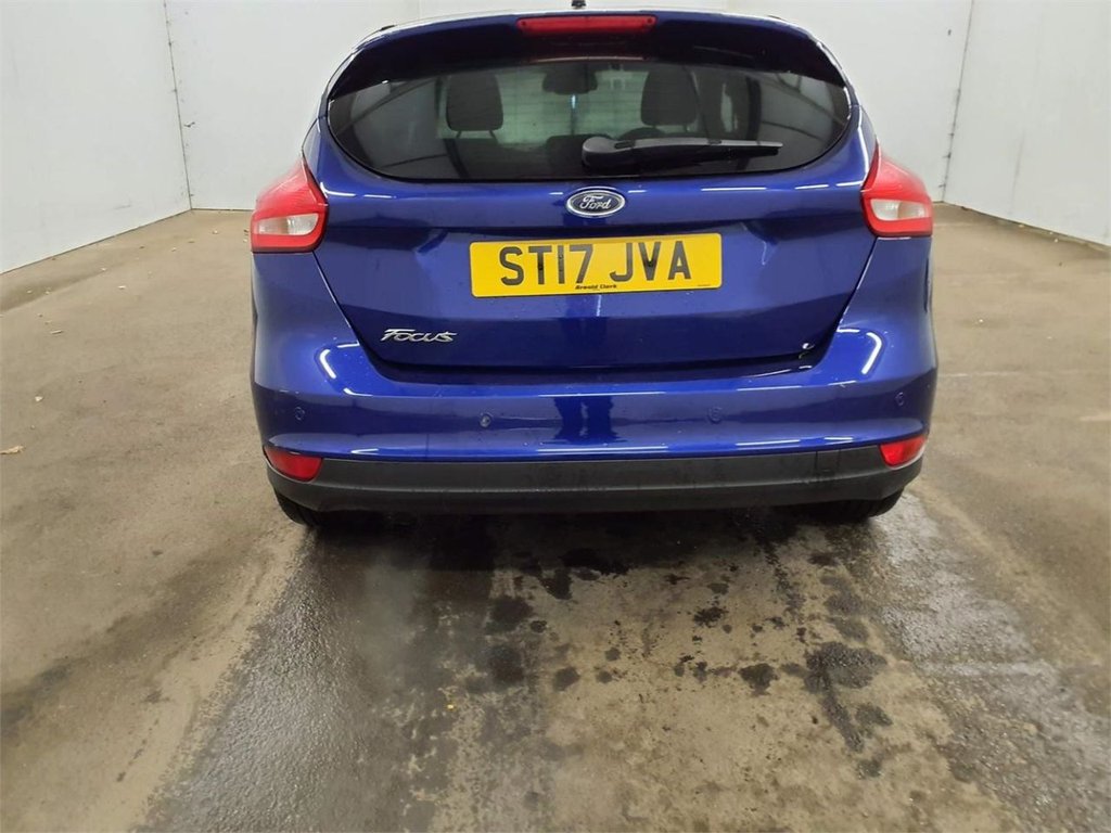 Used Ford Focus 2017 for sale - 76867847: Photo 6