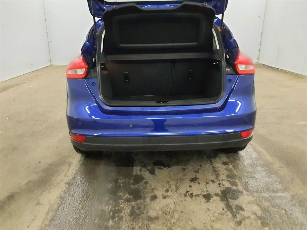 Used Ford Focus 2017 for sale - 76867847: Photo 7