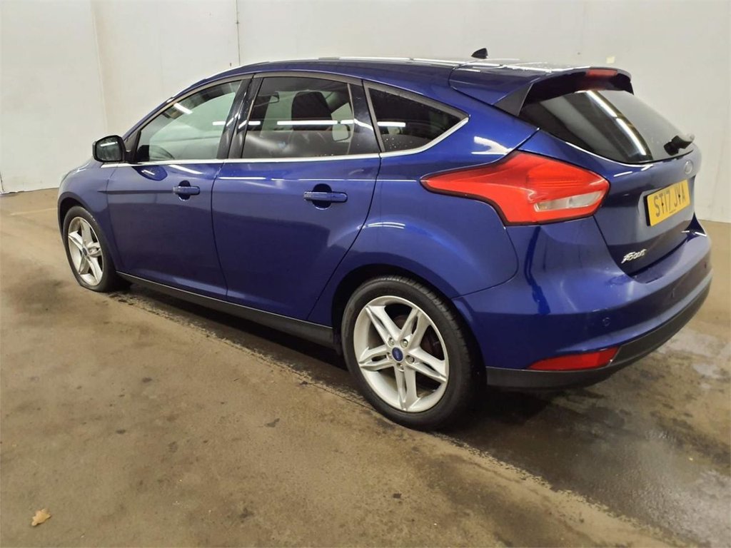Used Ford Focus 2017 for sale - 76867847: Photo 8