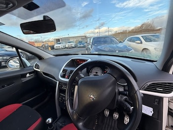 Used Peugeot 207 2012 for sale - 77212470: Photo