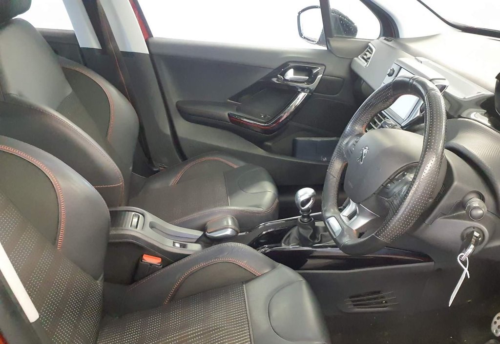 Used Peugeot 2008 2017 for sale - 78017712: Photo 2