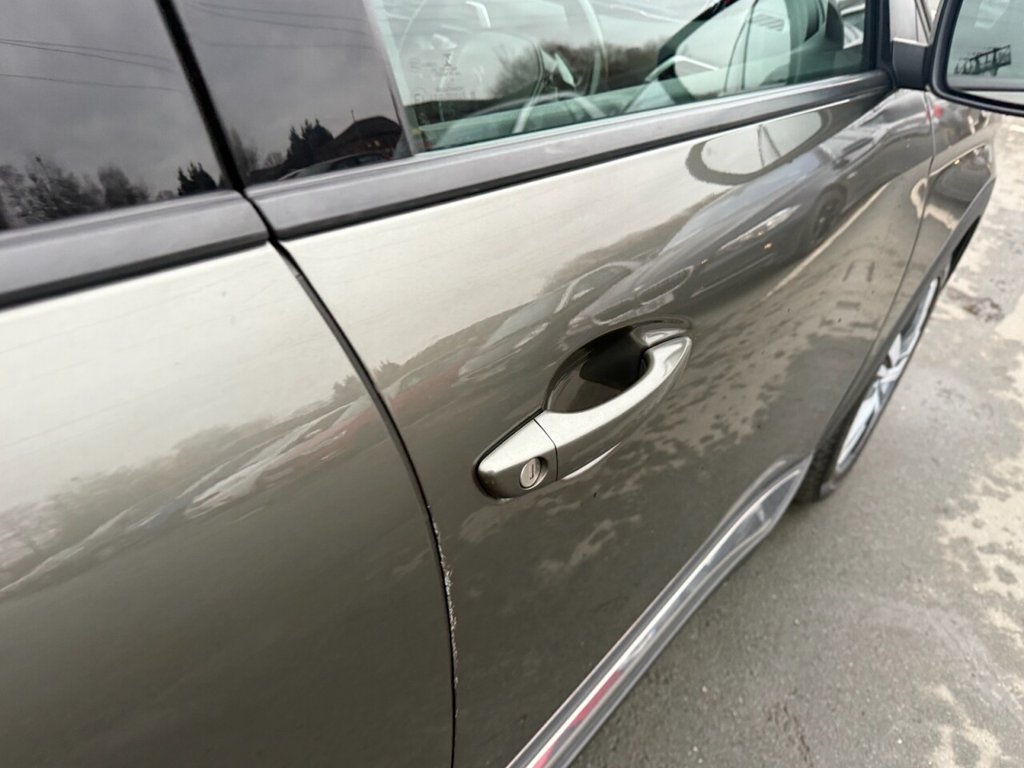 Used Peugeot 3008 2018 for sale - 76883540: Photo 43